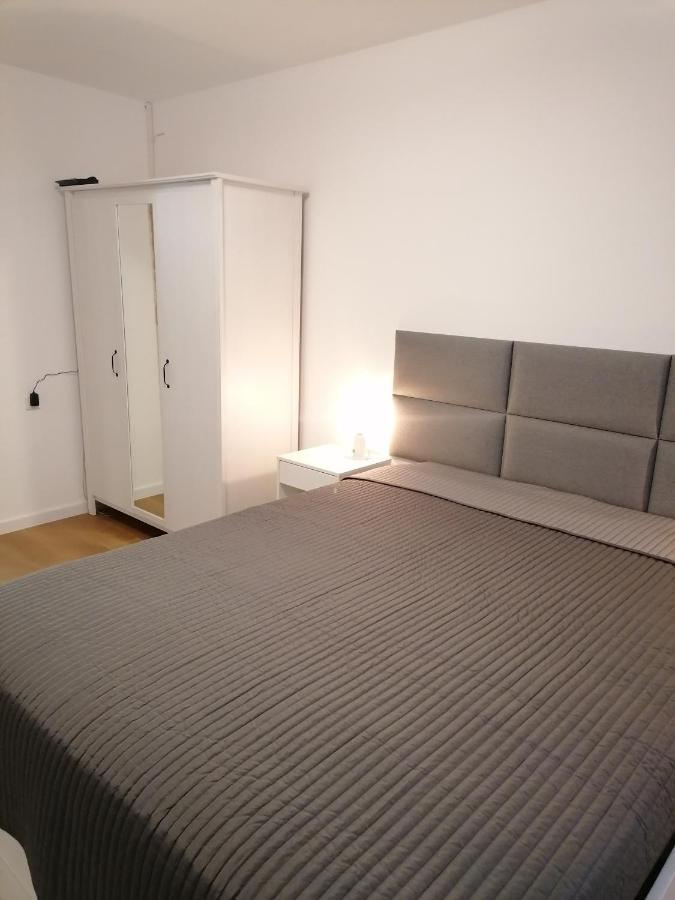 Stilvolle Wohnung An Der Alten Mainbruecke Würzburg Exterior foto